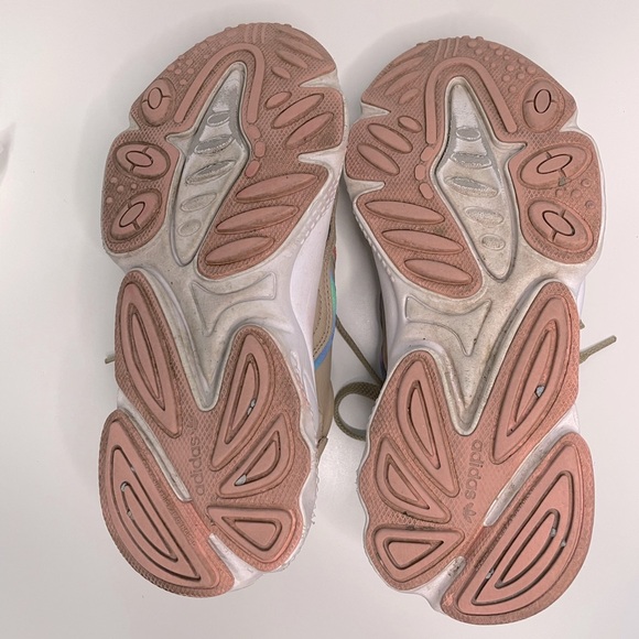 Adidas Ozweego Women Leather Size 6 - Picture 6 of 8